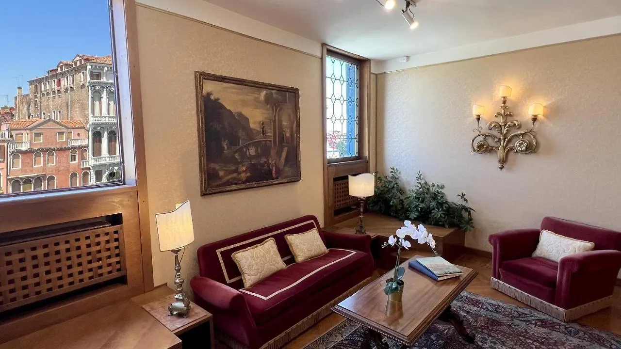 Residence Grand Canal Panorama Venedik Daire